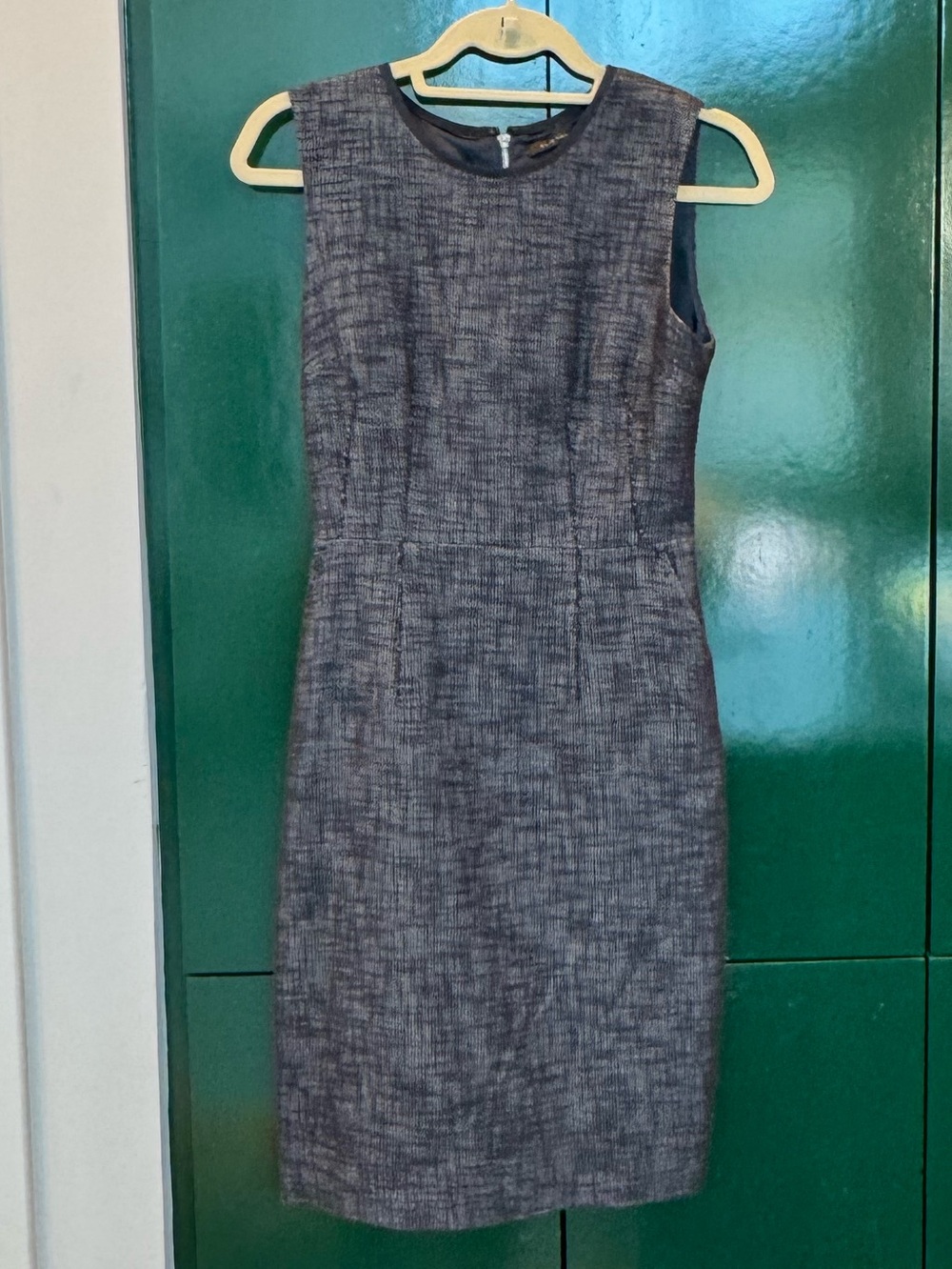 Elie Tahari Heathered Navy Sleeveless Sheath Dress